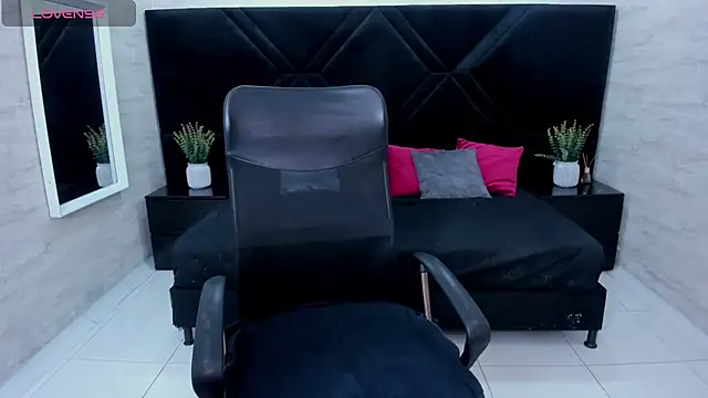 HannaSteyl online show from 02-26-26, 11:32