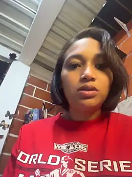 Snapshot of HannaSteyl chatting on 06-06-26, 12:21 HannaSteyl online show from 06-06-26, 12:21