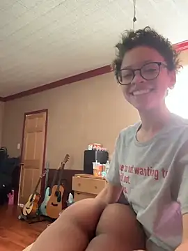 Tamiii420 online show from 02-06-26, 04:03