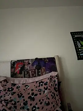 Snapshot of Tamiii420 chatting on 05-22-26, 11:14 Tamiii420 online show from 05-22-26, 11:14