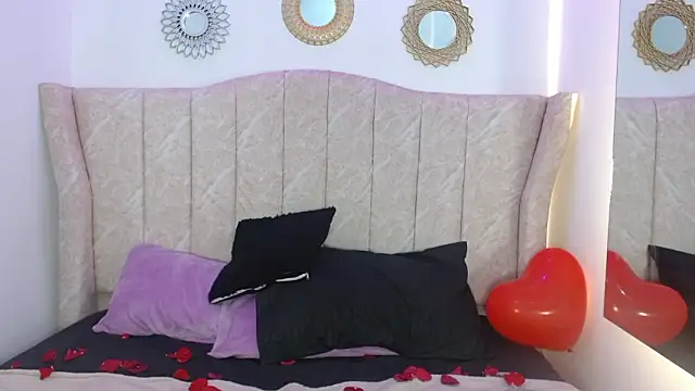 Angel adrien online show from 02-14-26, 01:11