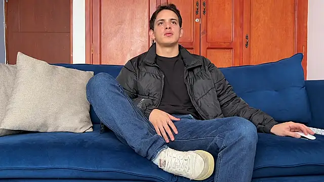 Enzho liam online show from 02-09-26, 03:32