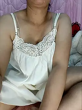 linhha23 online show from 02-17-26, 05:10