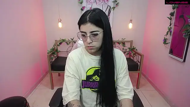 Adri gomez x online show from 07-06-26, 12:01