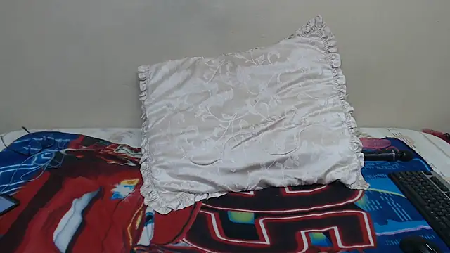 Snapshot of BBWDDD chatting on 04-23-26, 06:53 BBWDDD online show from 04-23-26, 06:53