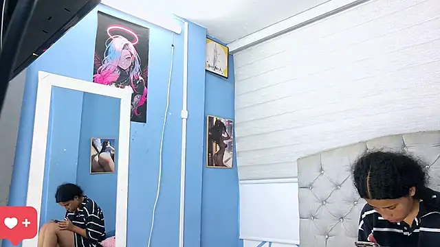 Snapshot of eimy_hot19 chatting on 01-13-26, 02:32 eimy hot19 online show from 01-13-26, 02:32