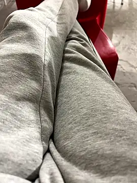 petiteyanel online show from 01-15-26, 12:14