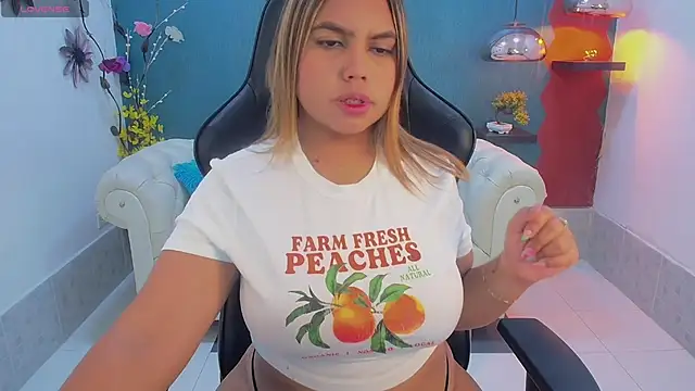 esmeralda cuisman online show from 02-07-26, 12:13