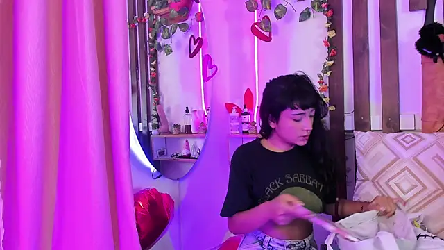 MeowMota  online show from 03-19-26, 06:08