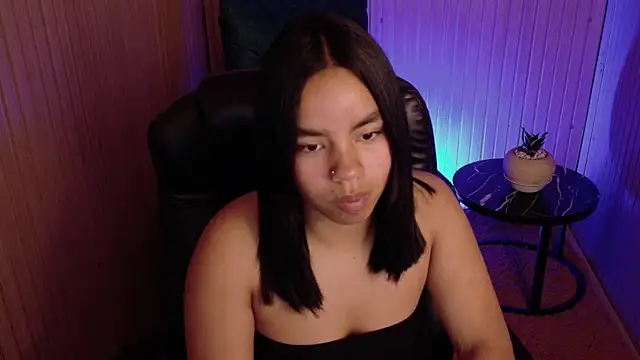 SofiaMante  online show from 03-09-26, 08:56