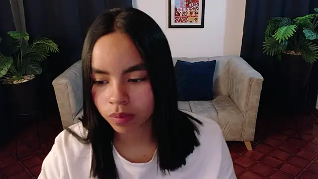 SofiaMante  online show from 03-05-26, 10:16