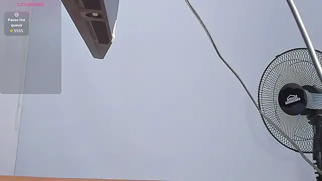 Snapshot of Marcus_Moreno chatting on 01-12-26, 11:53 Marcus Moreno online show from 01-12-26, 11:53