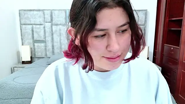 azul veraa online show from 02-09-26, 12:25