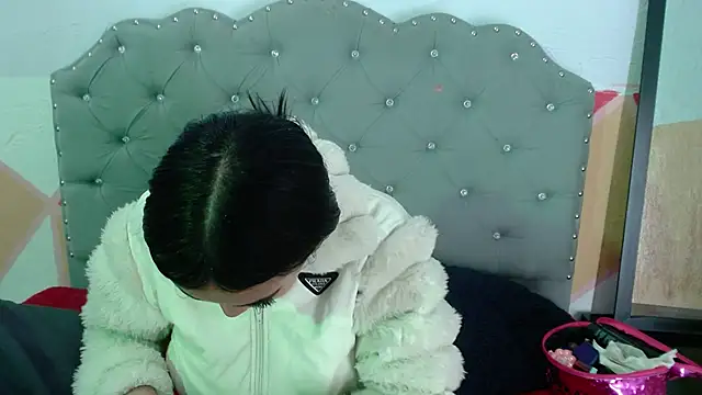 sofiaspring online show from 07-25-26, 02:01