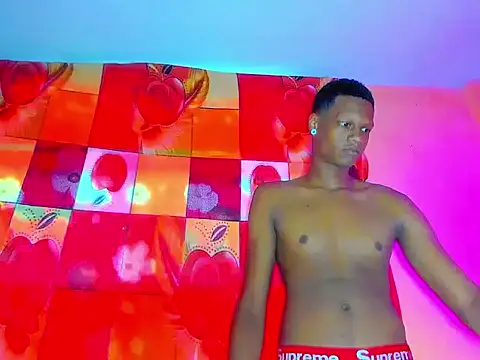 aunstin mohamme online show from 04-05-26, 08:26