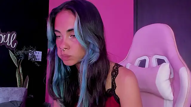 azula lillet online show from 02-10-26, 03:22