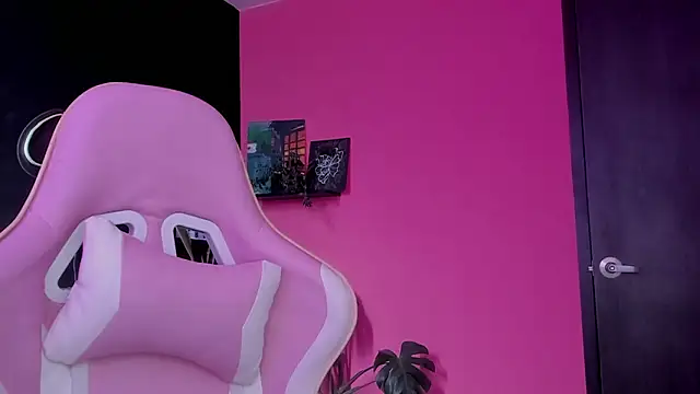 azula lillet online show from 03-30-26, 04:08