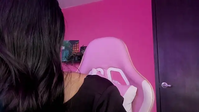 azula lillet online show from 04-10-26, 09:11