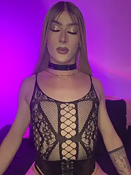 Snapshot of Alana_Stone chatting on 02-19-26, 05:04 Alana Stone online show from 02-19-26, 05:04