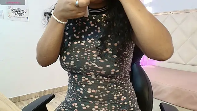 TATTI TAY online show from 01-17-26, 07:39