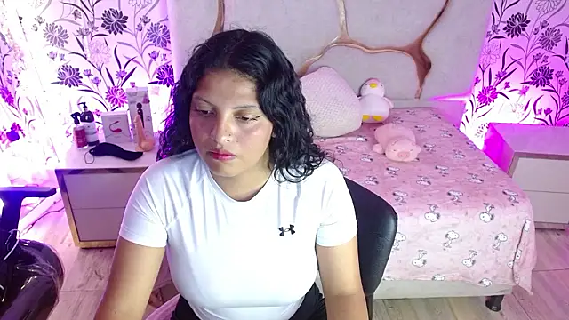 TATTI TAY online show from 02-18-26, 07:32