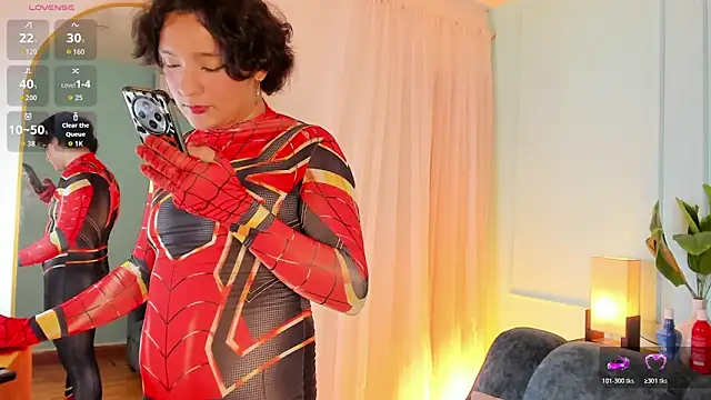 Nicki Ripperton online show from 04-11-26, 04:09