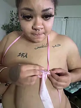 hispinkfreak219 online show from 02-16-26, 02:10