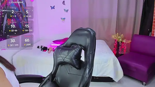 lune rose online show from 02-26-26, 01:16