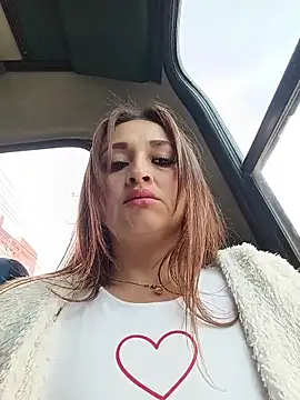 Alejandra N online show from 05-21-26, 02:03