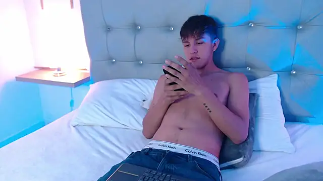 johnny blake  online show from 01-13-26, 06:45