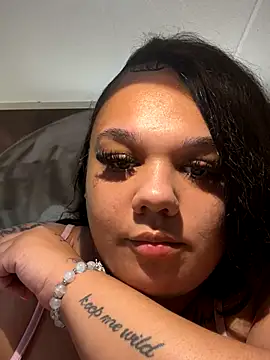 Snapshot of saydhatbigmama chatting on 01-07-26, 05:12 saydhatbigmama online show from 01-07-26, 05:12