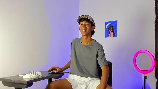 neitan miller  online show from 06-20-26, 02:44