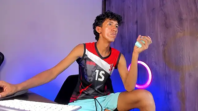 neitan miller  online show from 03-10-26, 08:29