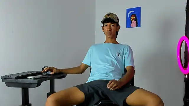 neitan miller  online show from 07-04-26, 07:40