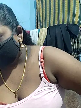 Snapshot of divyasree1431 chatting on 07-18-26, 09:56 divyasree1431 online show from 07-18-26, 09:56