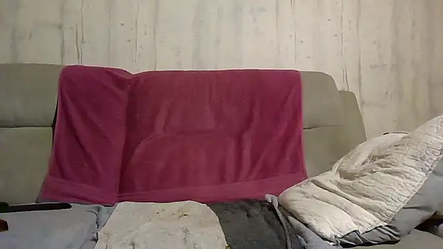 Snapshot of Helinetrav chatting on 01-09-26, 07:54 Helinetrav online show from 01-09-26, 07:54