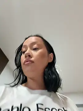 BlackLotus   online show from 04-18-26, 04:09