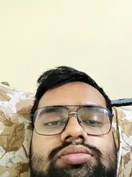 unknownuser96 online show from 01-11-26, 12:23