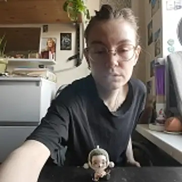 Shy Bamby online show from 04-13-26, 12:31