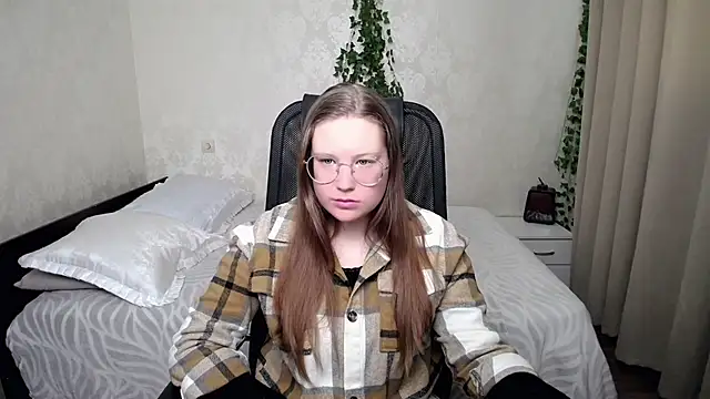 Snapshot of kuri_u chatting on 01-13-26, 09:35 kuri u online show from 01-13-26, 09:35