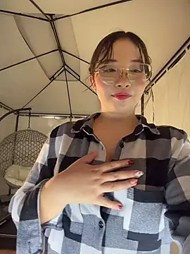 AliciaWhite nt online show from 05-19-26, 01:56