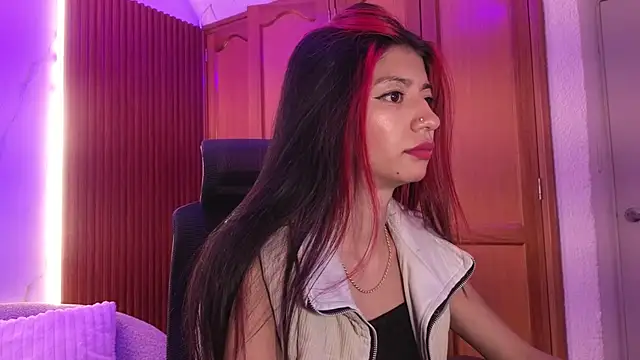 dulcetorresvg online show from 03-03-26, 03:02