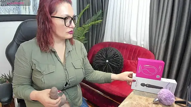 VictoriaPaker online show from 02-27-26, 12:05