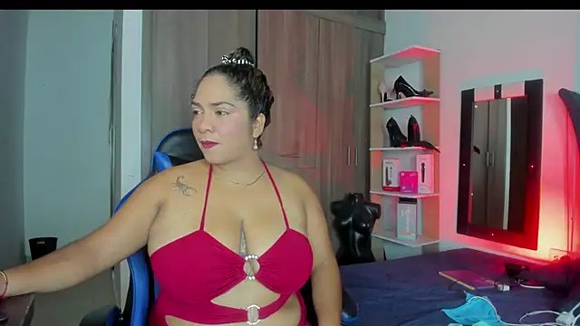 Snapshot of _lissa_02 chatting on 07-16-26, 02:19 lissa 02 online show from 07-16-26, 02:19