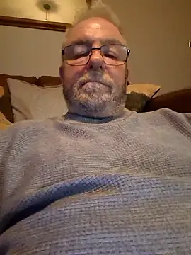 Snapshot of justenjoyingurcompany chatting on 01-10-26, 09:43 justenjoyingurcompany online show from 01-10-26, 09:43