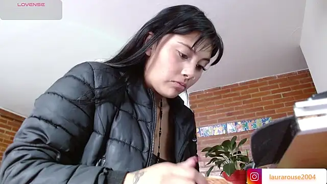 Lia rouse04 online show from 03-31-26, 12:51