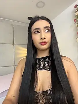 IvonneOwen online show from 06-26-26, 03:23