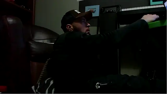 Numba1dad  online show from 01-11-26, 02:18