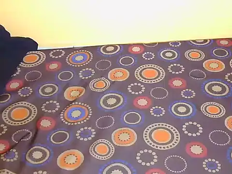 Quueenafrica online show from 04-04-26, 06:14