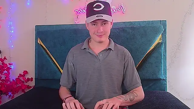 Snapshot of dantte_grey chatting on 01-14-26, 06:55 dantte grey online show from 01-14-26, 06:55